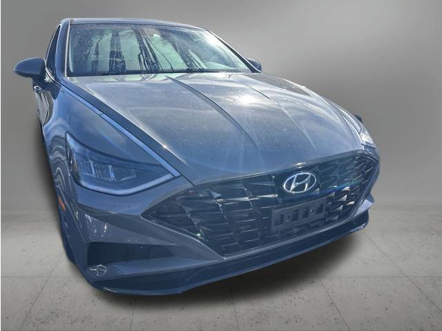 Used 2022 Hyundai Sonata SEL w/ Preferred Accessory Package FWD image 2