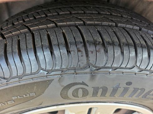 Used 2012 Honda Odyssey LX image 12