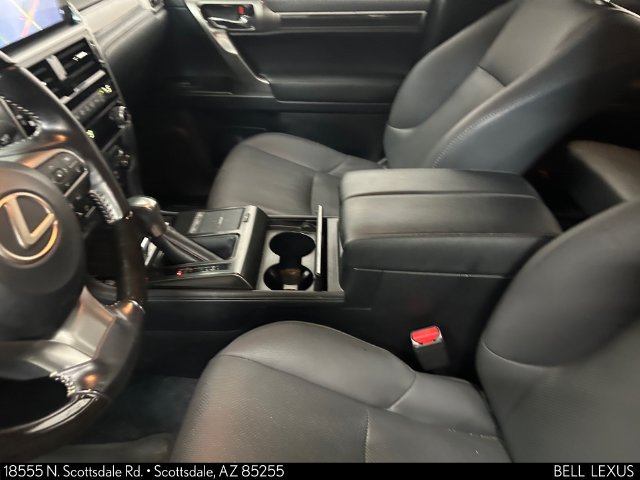 Used 2022 Lexus GX 460 Premium w/ Premium Package AWD/4WD image 16