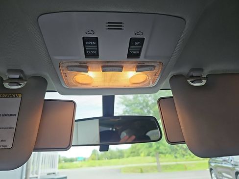 Used 2015 Toyota RAV4 XLE FWD image 30