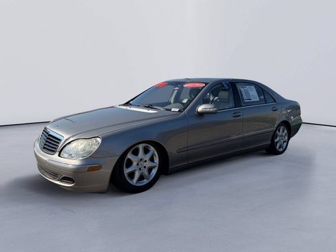 Used 2005 Mercedes-Benz S 500 4MATIC image 6