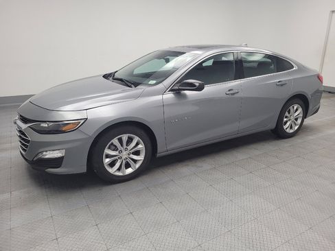Used 2024 Chevrolet Malibu LT image 2