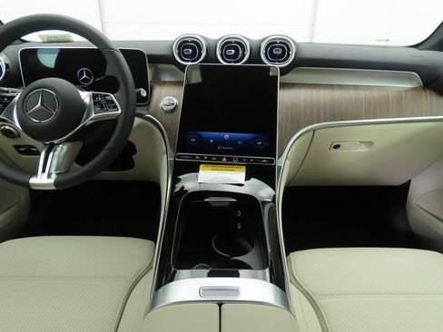 Certified 2026 Mercedes-Benz GLC 350e 4MATIC image 13