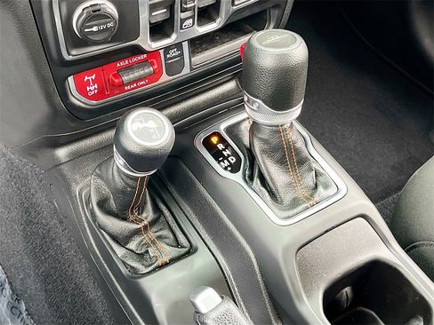 Certified 2023 Jeep Gladiator Mojave w/ Trailer Tow Package image 17