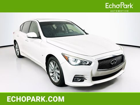 Used 2015 INFINITI Q50 2.0t w/ Moonroof Package AWD/4WD image 1