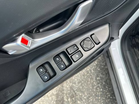 Certified 2023 Hyundai Kona SEL w/ Convenience Package AWD/4WD image 11