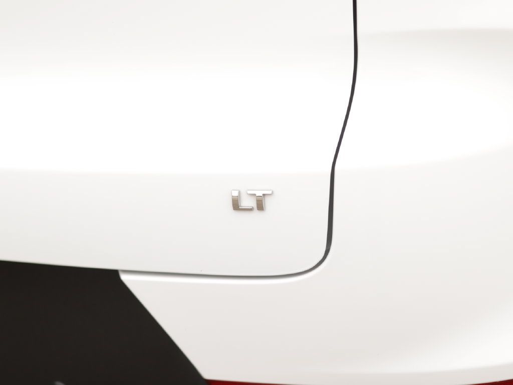 Used 2026 Chevrolet TrailBlazer LT w/ LT Cold Weather Package FWD image 31