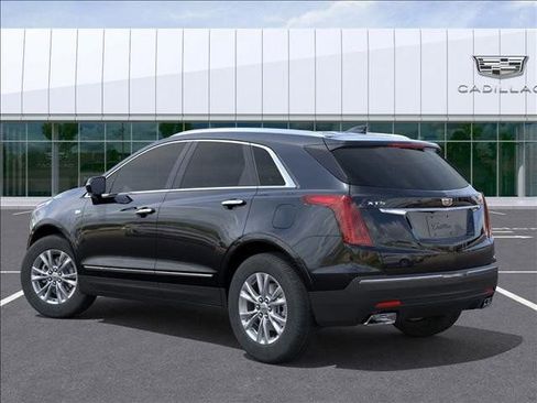 New 2025 Cadillac XT5 Luxury image 3