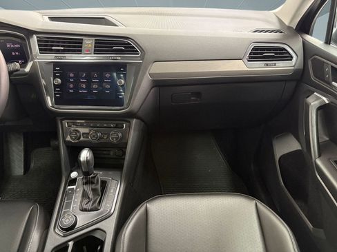 Used 2021 Volkswagen Tiguan SEL image 25