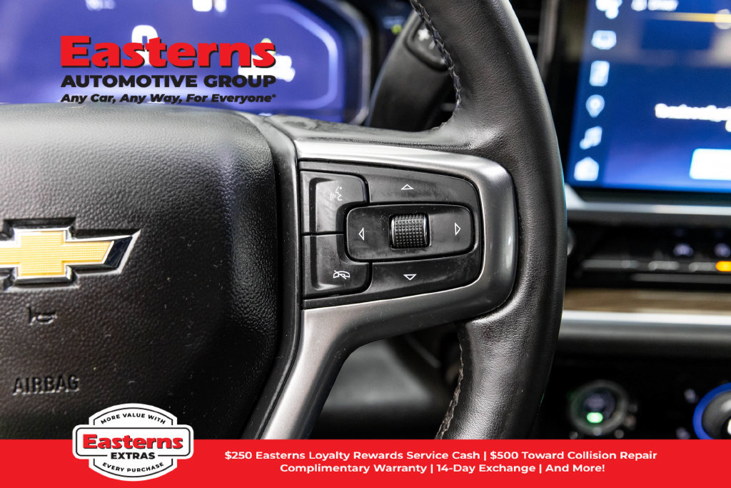 Used 2023 Chevrolet Silverado 1500 LT AWD/4WD image 16