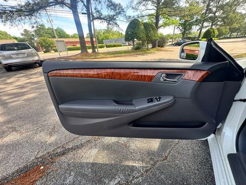 Used 2008 Toyota Solara SE image 25
