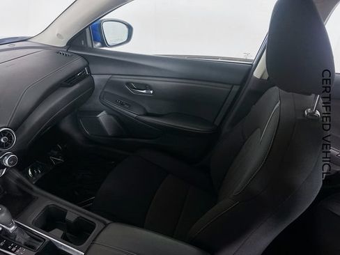 Certified 2024 Nissan Sentra SV FWD image 22
