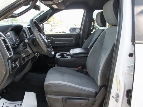 Used 2021 RAM 3500 Big Horn image 19