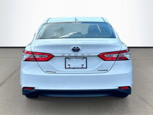 Used 2019 Toyota Camry LE FWD image 25