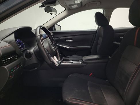 Used 2024 Nissan Sentra SR FWD image 17