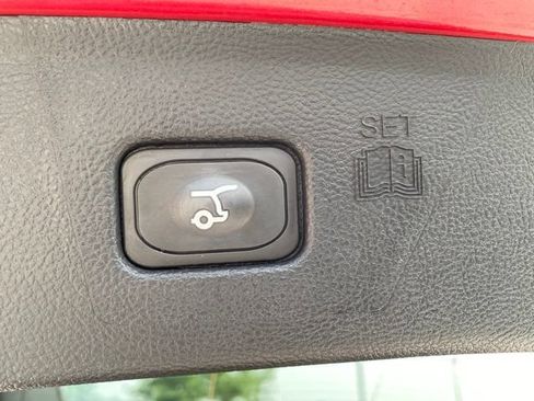 Used 2023 Ford Edge Titanium w/ Equipment Group 301A AWD/4WD image 7