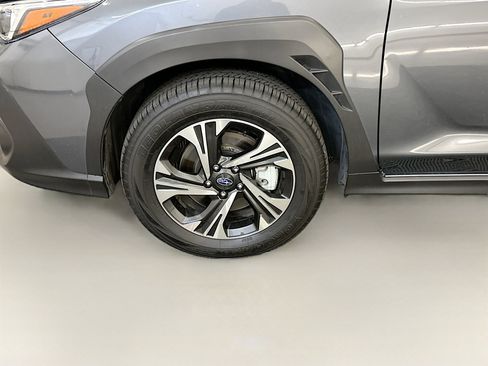 Used 2024 Subaru Crosstrek 2.0i Premium image 11