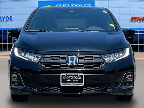 Used 2025 Honda Odyssey Sport-L image 2