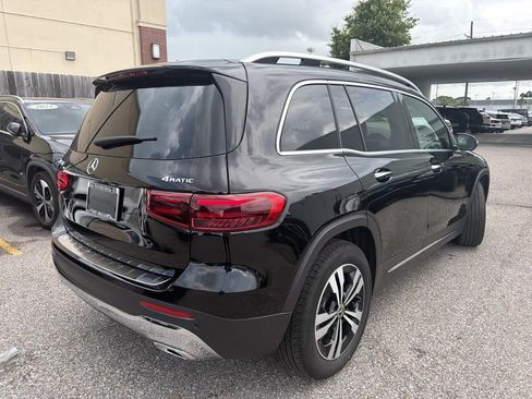 Used 2026 Mercedes-Benz GLB 250 4MATIC image 7