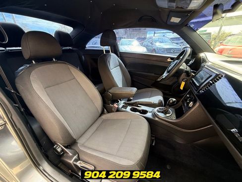 Used 2014 Volkswagen Beetle 2.5 FWD image 26