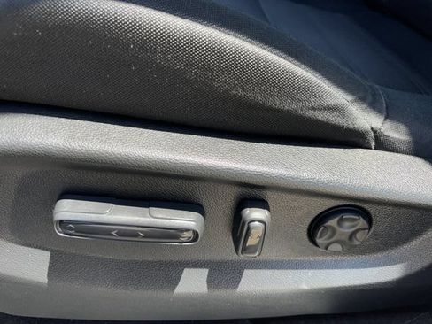 Used 2018 Honda CR-V EX image 25