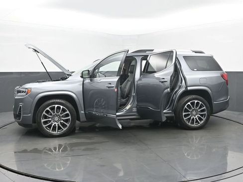 Used 2022 GMC Acadia Denali w/ Denali Ultimate Package AWD/4WD image 56