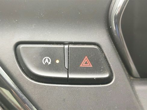 Used 2020 Chevrolet Blazer RS w/ LPO, Floor Liner Package image 27