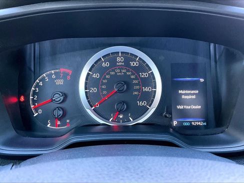 Used 2020 Toyota Corolla SE image 25