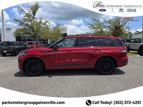 New 2025 Lincoln Aviator Reserve w/ Jet Appearance Package RWD image 5