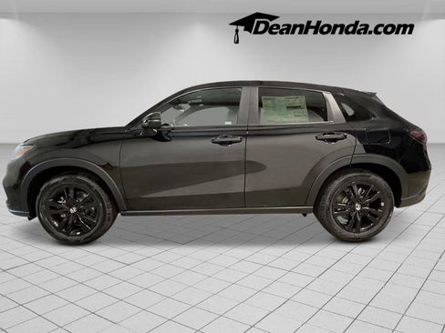 New 2027 Honda HR-V Sport image 2