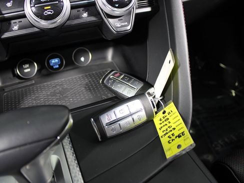 Used 2023 Genesis G70 2.0T w/ Sport Prestige Package image 17