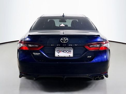 Certified 2022 Toyota Camry SE w/ Convenience Package FWD image 6