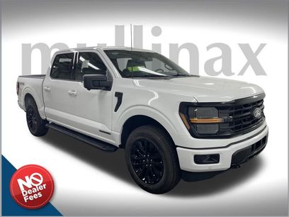 New 2025 Ford F150 XLT w/ Equipment Group 302A MID