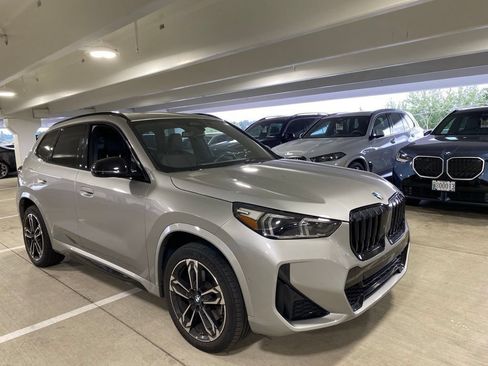 Used 2023 BMW X1 xDrive28i w/ M Sport Package AWD/4WD image 5
