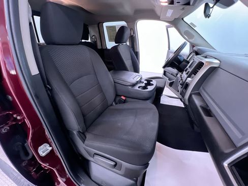 Used 2019 RAM 1500 Warlock AWD/4WD image 32