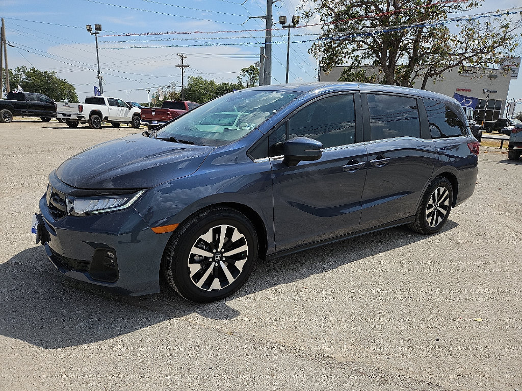 Used 2025 Honda Odyssey EX-L image 2