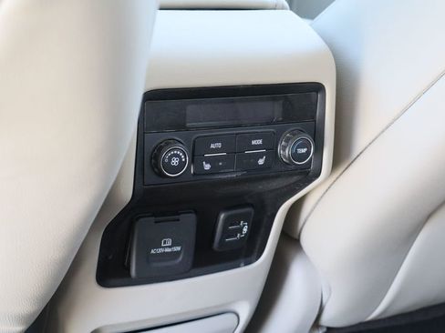 Used 2019 GMC Acadia Denali w/ Technology Package image 23
