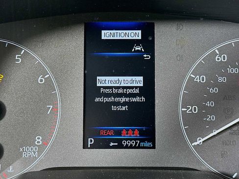 Used 2024 Toyota Corolla Cross LE w/ Moonroof Package AWD/4WD image 12