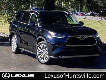 Used 2022 Toyota Highlander Platinum