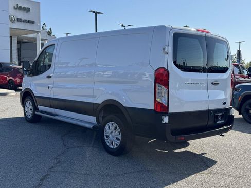Used 2024 Ford Transit 250 Low Roof w/ Exterior Upgrade Package RWD image 4