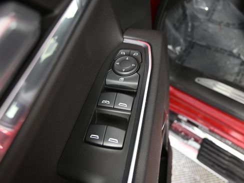 Used 2023 Chevrolet Silverado 1500 RST AWD/4WD image 19
