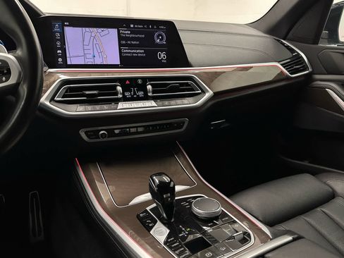 Used 2022 BMW X5 xDrive45e w/ M Sport Package AWD/4WD image 28