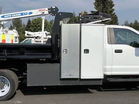 Used 2021 Ford F550 2WD Regular Cab Super Duty w/ Power Equipment Group image 4