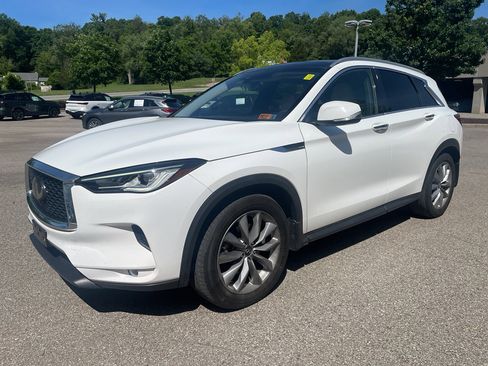 Used 2022 INFINITI QX50 Luxe AWD/4WD image 7