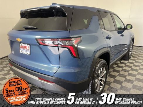 Certified 2025 Chevrolet Equinox LT w/ LPO, Floor Liner Package image 5