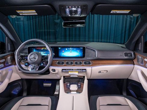 New 2026 Mercedes-Benz GLE 53 AMG 4MATIC image 13