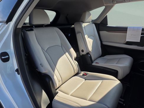 Used 2021 Lexus RX 450hL AWD w/ Premium Package image 25