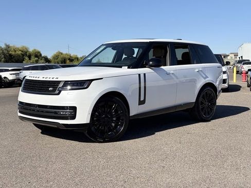 New 2026 Land Rover Range Rover SE image 2