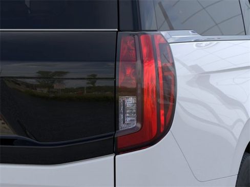 New 2025 Ford Expedition Max Active image 21