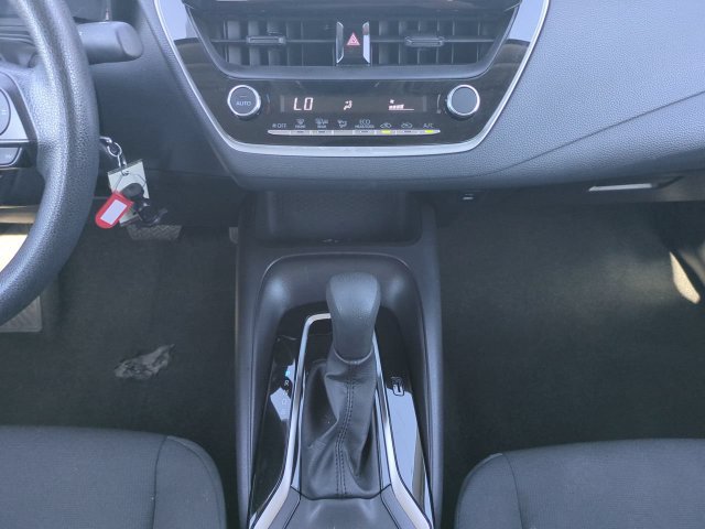 Used 2026 Toyota Corolla LE FWD image 18
